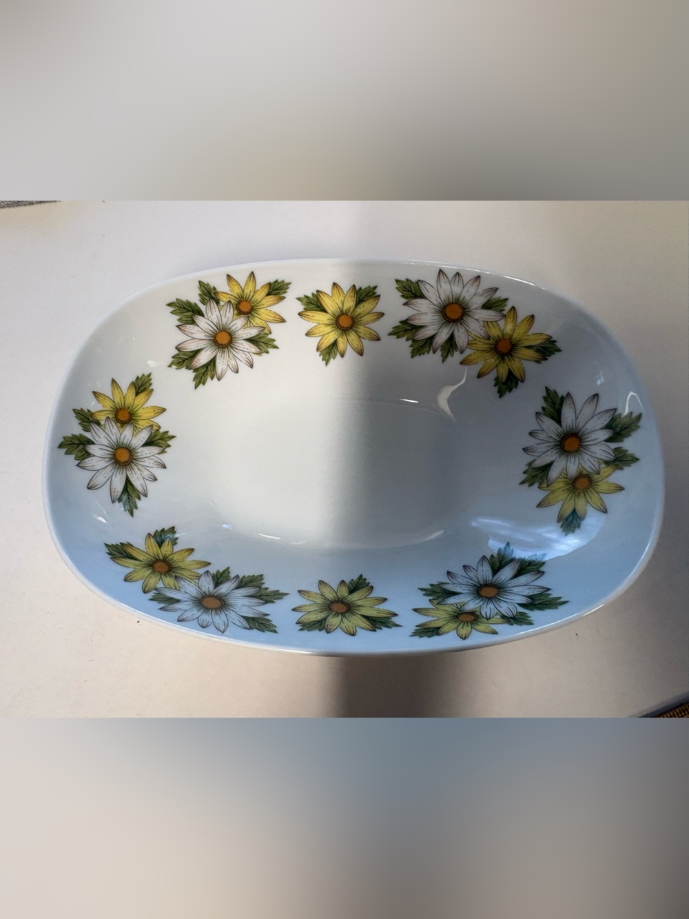 Noritake Japan Cookin Serve 6730 Marguerite Serving Bowl with Daisy Pattern 10”